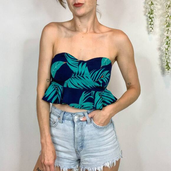 NWT LF CALL ME EDEN strapless floral cropped peplum top resort tropical 2524 - Picture 11 of 11